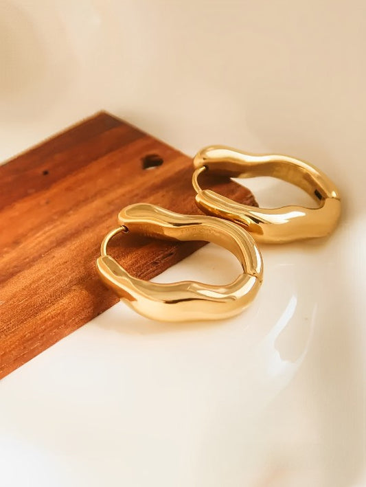 Darcy 18K Gold Non-Tarnish Oval Hoop Earring
